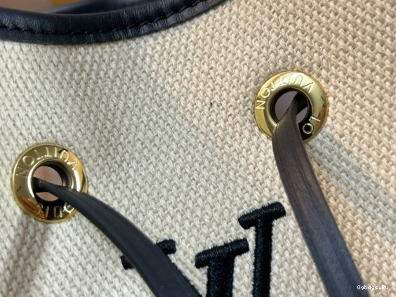 NÉONOÉ LOUIS MM VUITTON 0106